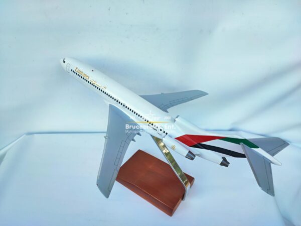 Model of B727-200 Emirates Airlines with detailed craftsmanship.